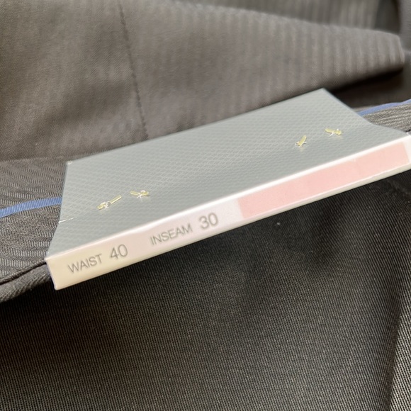 Louis Raphael Rosso flat front classic fit men’s slacks.  Size 40x30.  NWT - Picture 4 of 8